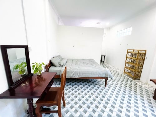 Resort’s rooms for rent at reasonable price.