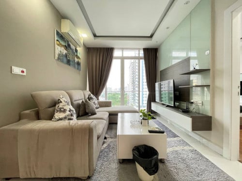 Super Modern Bright One Bedroom for Rent