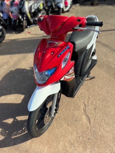 Suzuki Nex 025 អាប់ មានពន្ធត្រឹមត្រូវ