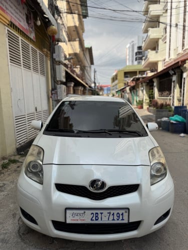 Toyota Vitz 2009 Smart key