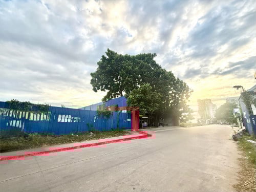 ដីលក់ ៖ ជិតសាលាវិចិត្រសិល្បៈ, សង្កាត់ភ្នំពេញថ្មី, ខណ្ឌសែនសុខ, រាជធានីភ្នំពេញ