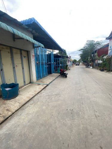 លក់ផ្ទះក្នុងភូមិ