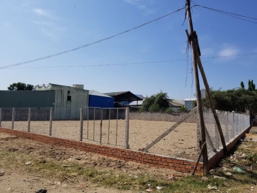 ដីលក់ ច្បារអំពៅ