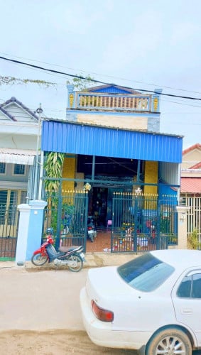 ផ្ទះលក់ក្នុងក្រុងកំពត