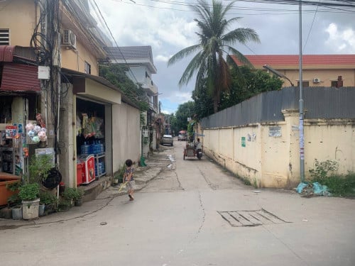 ដីលក់ថូរថ្លៃក្នុងក្រុង