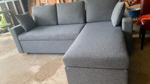 សាឡុងកាត់ថ្មី