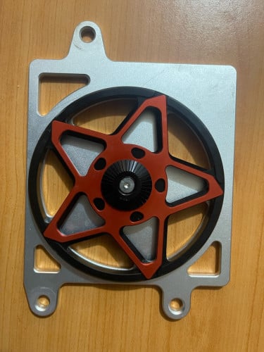 លក់របស់លេងដាក់នៅធុងទឹក