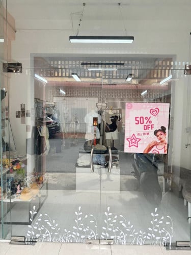 សេងហាងបន្ទាន់ សេងតែសំបកហាងក៏បាន សេងទាំងធ្នើរក៏បាន