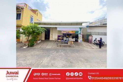 ផ្ទះលក់បន្ទាន់ 093318781 មានបន្ទប់ជួល ចម្ងាយ400m ពីរផ្សារសឡា និង ផ្សារស្ទឹងមានជ័យ