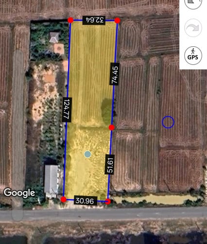 ដីលក់លើផ្លូវកៅស៊ូ30m ខាលិព្រលានថ្មី8km