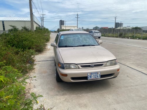 ឡានលក់ Corolla 95 3100$ ចរចា