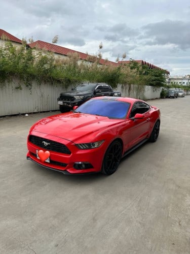 ម៉ូដែល    :  Ford Mustang លក់