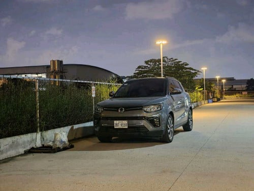 ឡានលក់ Ssanyong Tivoli 2023 premium