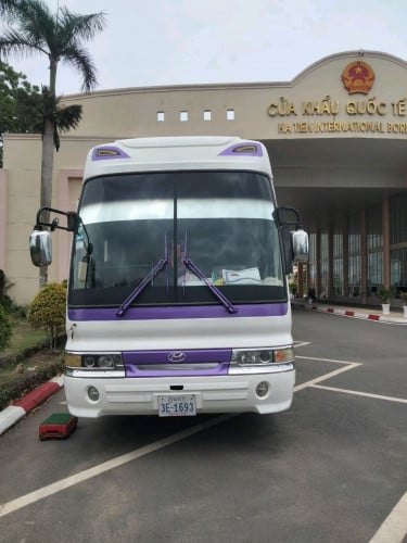 🚩🚩Urgent sale ឡានលក់: 45 កៅអី, High class