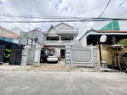 វីឡាសម្រាប់ជួល នៅទួលទំពូង | Villa for rent at Toul Tumpong