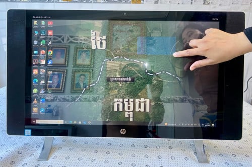 All in one 27 inch touch screen core i5 = 290$