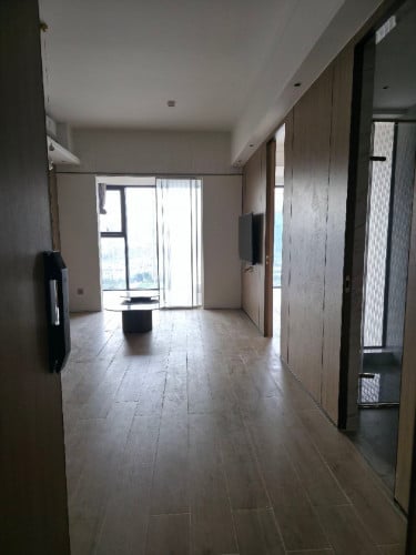 Brand New 2 Bedroom Condo TOP FLOOR GOOD PRICE