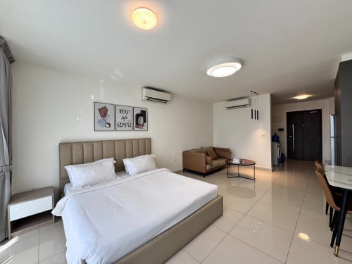 Condo For Rent At The Peak Residence- Diamond Island