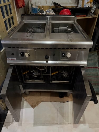 Gas Deep Fryer. ចង្ក្រានបំពងមុខ2 ។