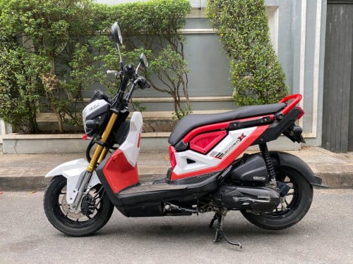 Honda Zoomer x