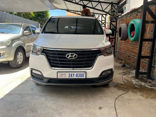 Hyundai H1 2019