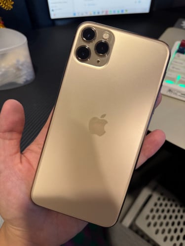 Iphone 11 Pro Max 98%, 256GB (ម្ចាស់ផ្ទាល់)