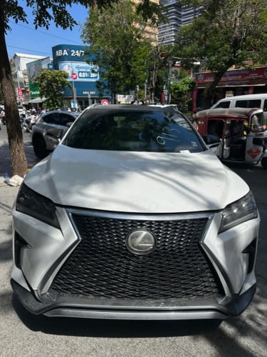 Lexus Rx350 2017 Fsportឡានថ្មីទឹកថ្នាំស៊ិនមួយជុំ