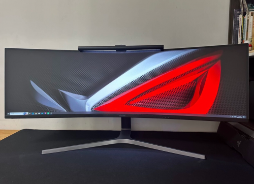 monitor samsung 49inch ratio 32:9 4k 144hz super ultrawide 550$