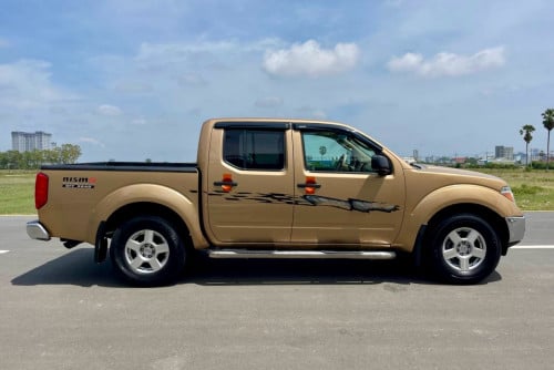 nissan frontier 05 MV