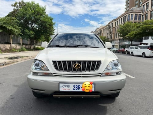 Rx300 2002 សកាំម៉ៃ ប៉ុង1 ក្នុងលឿង ធានាទឹកថ្នាំហ្សីន1ជុំ