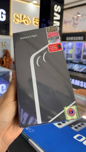 Samsung Zflip7 256G ក្រុមហ៊ុន