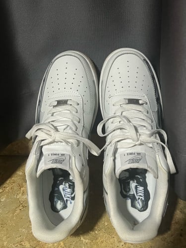 Shoes Resell - Size 45