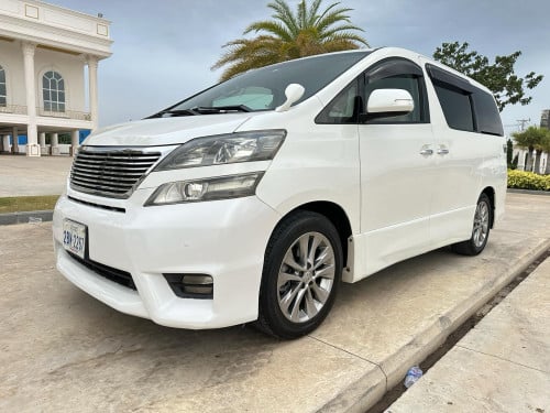 Toyota Vellfire 2011 V4 P1 Auto 3