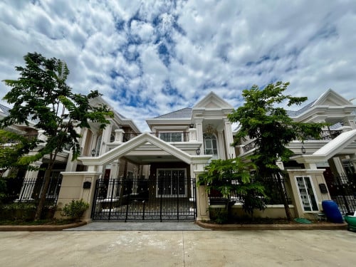 Villa Prince for rent at Borey ML Prak Chrey