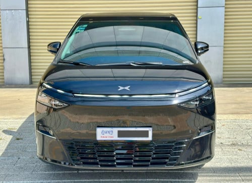 Xpeng X9 2025 Max Full option (Range 702km)