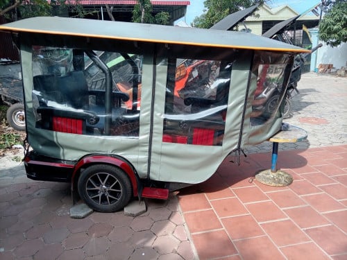 ត្រូវការលក់រឺម៉ក ០២៥ ថ្មី