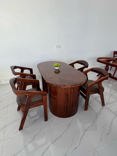 ឈុតតុឈើ ច័ន្ទគីរី