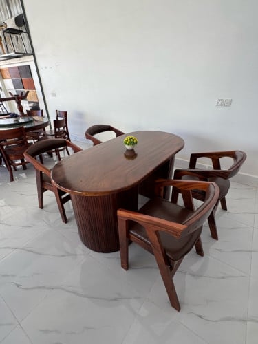 ឈុតតុឈើ ច័ន្ទគីរី
