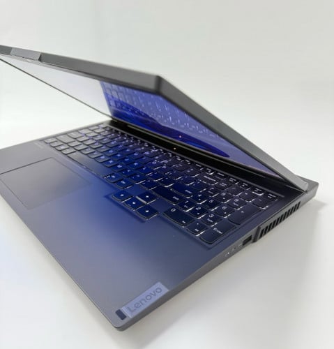 កុំព្យូទ័រយួរដៃមួយទឹកសម្រាប់លក់ (សម្រាប់ប្រើប្រាស់ផ្ទាល់ខ្លួន)