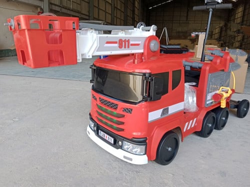 រថយន្តបញ្ជាពីចម្ងាយសម្រាប់កុមារ