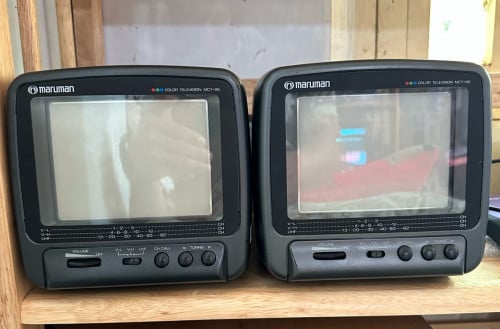 កូនទូរទស្សន៍ ជប៉ុនល្អស្អាតប្រើបានធ្មតា