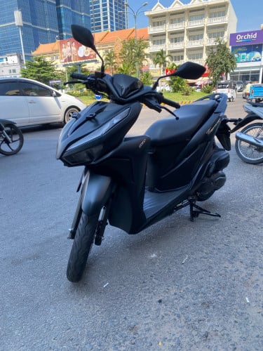 ម៉ូតូលក់