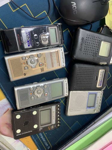 លក់កូនវិទ្យុ និងកត់សំលេង