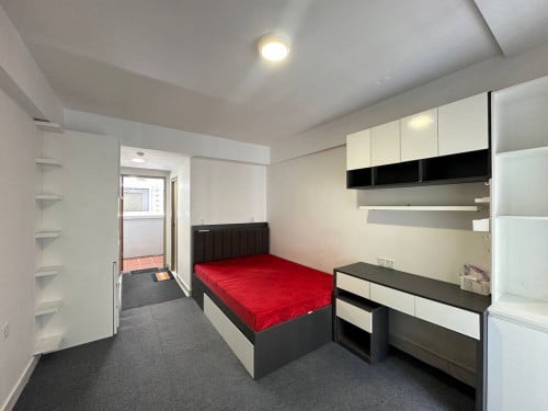 ខុនដូ​លក់បន្ទាន់