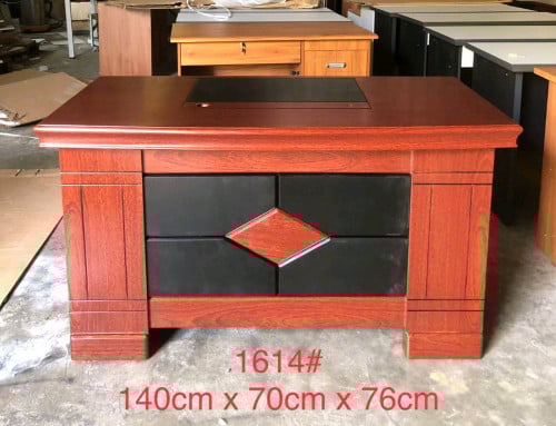 តុប្រធាន