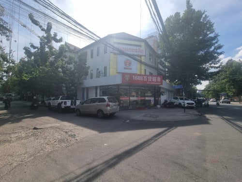 ផ្ទះអាជីវកម្មកែង លក់ នៅទួលទំពូង