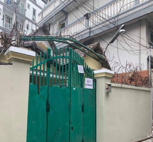 ផ្ទះសំរាប់លក់តំលៃល្អ ហេីយមានចំណូលចូលស្រាប់