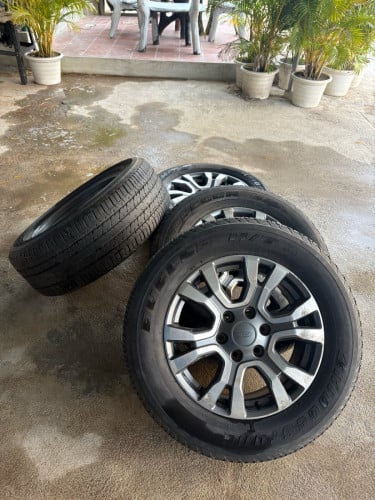 កង់រថយន្តFord Rangerហ្សីនថ្មីខ្លាំង