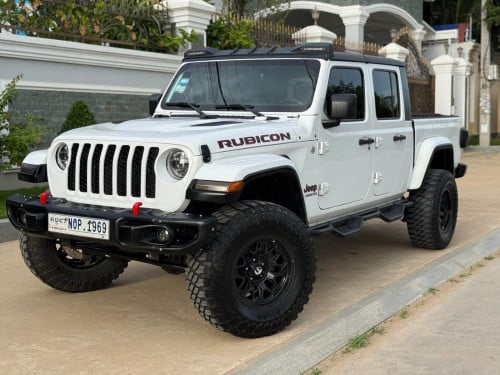 ឡាន​លក់​ Jeep Gladiator 2020