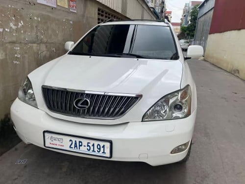 ឡានលក់ប្រភេទRx330.04.full option សកាំមៃ